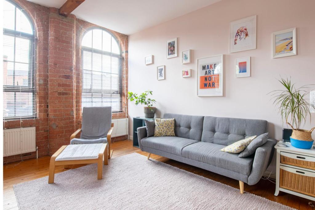 5 Mins Walk From Centre, Spacious City Apt, Open-Plan Nottingham Exterior foto